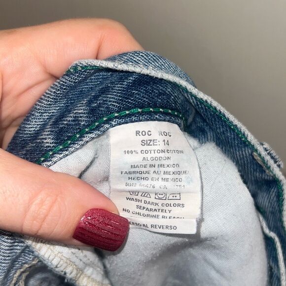 ✨Tommy Hilfiger Raw Hem Light Wash Sz 14 Jeans✨ - Picture 5 of 6